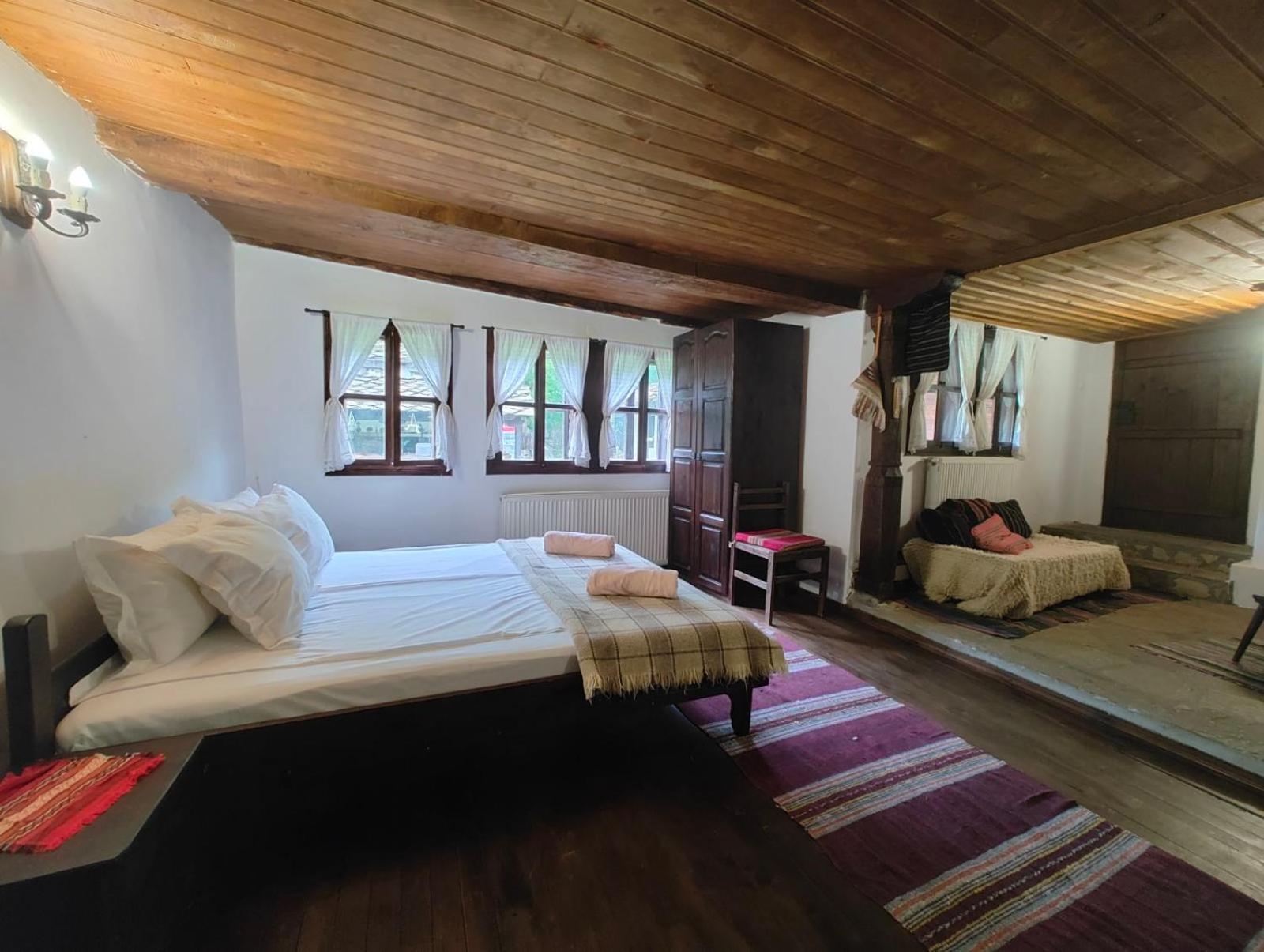 Hotel Хаджидимовата Къща à Bozhentsi Extérieur photo