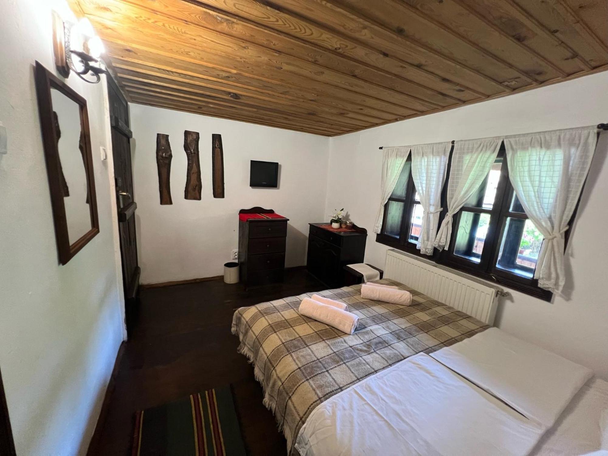 Hotel Хаджидимовата Къща à Bozhentsi Extérieur photo