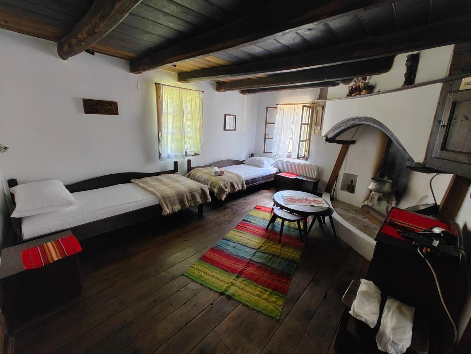 Hotel Хаджидимовата Къща à Bozhentsi Extérieur photo